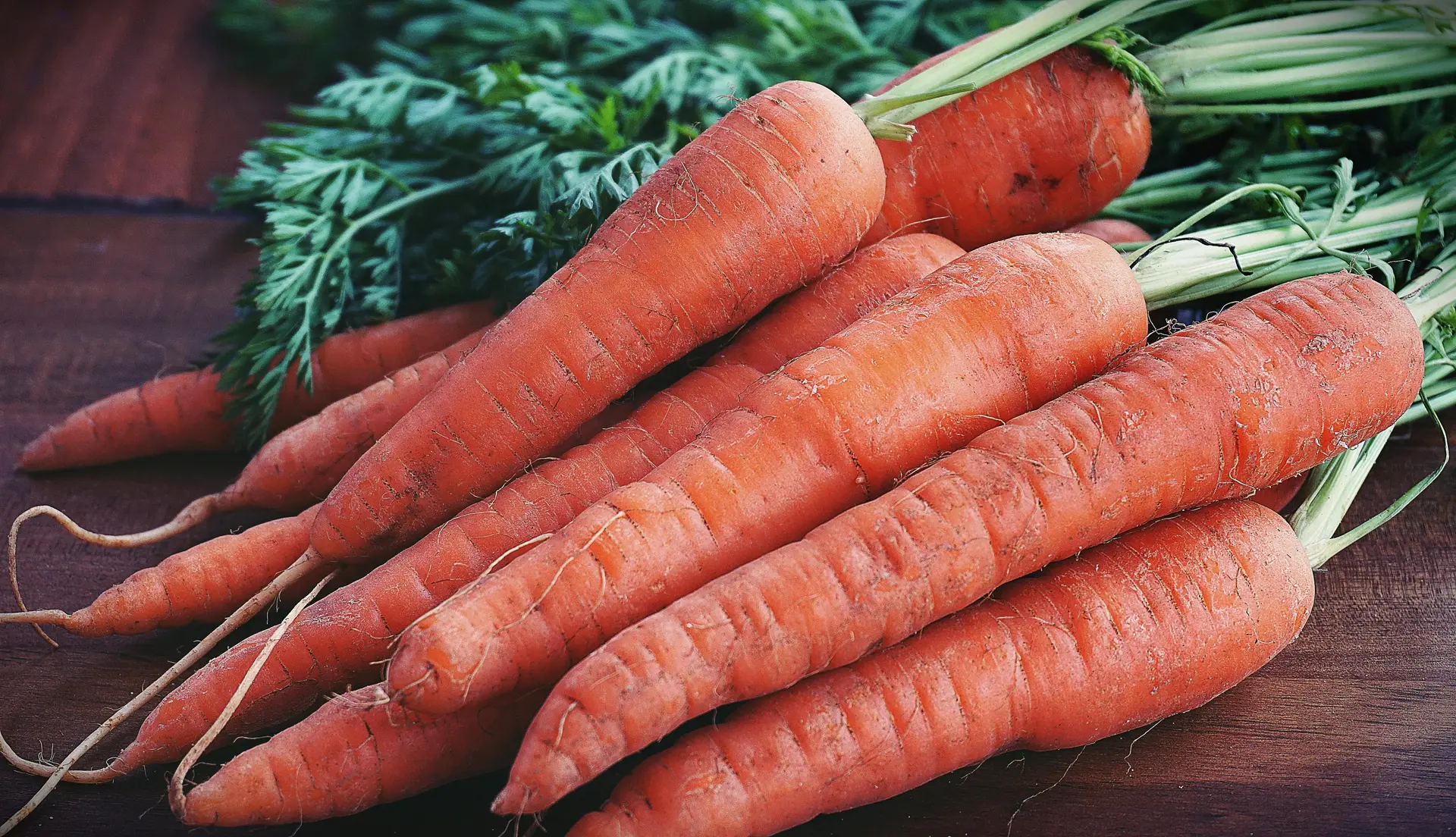 Some food drives focus on collecting fresh fruits and vegetables, items that are difficult to come by in food pantries. 