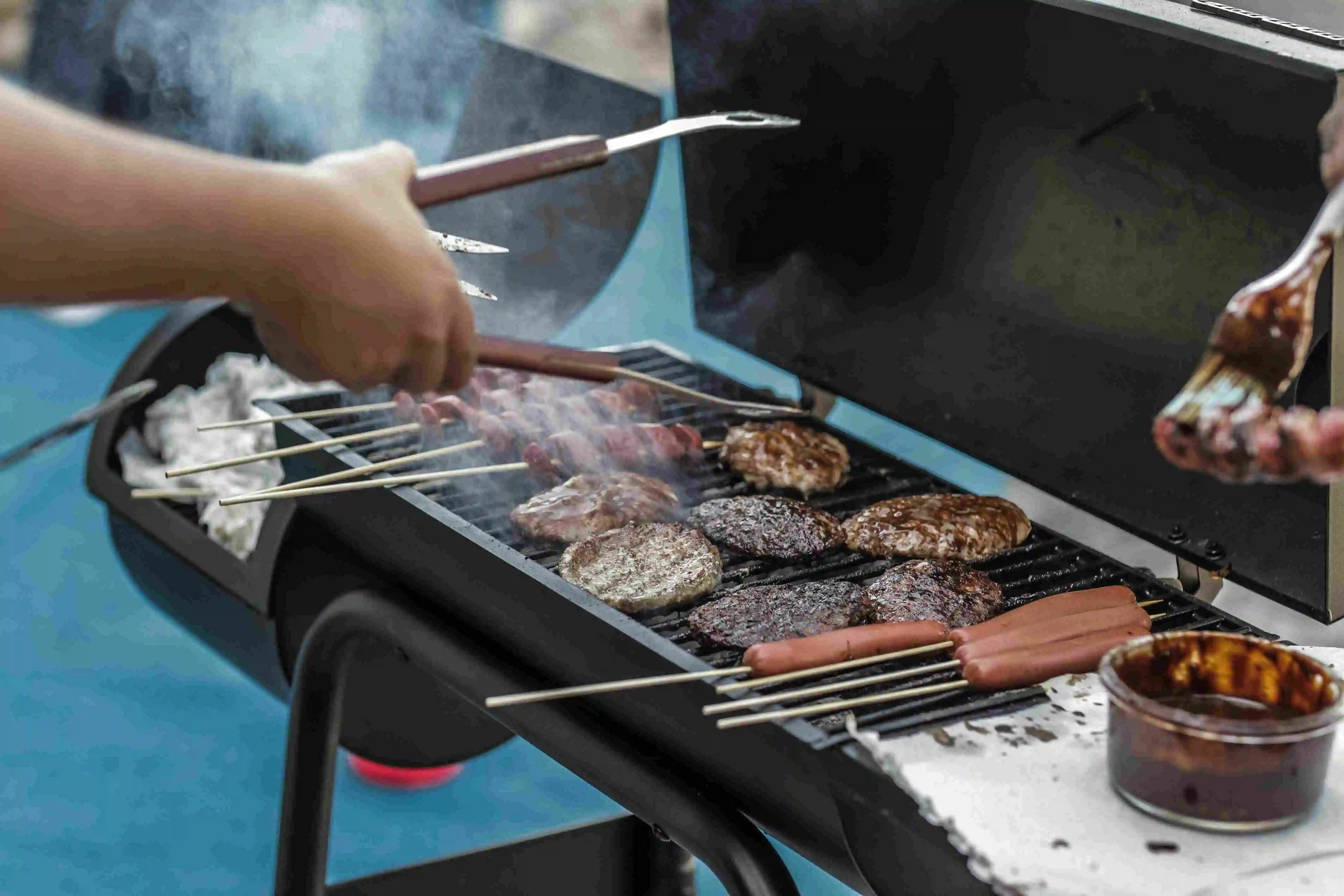 Cooking a meal for your volunteers does not have to be expensive. Barbeques and outdoor picnics with finger foods can be low-cost and easy to organize. 